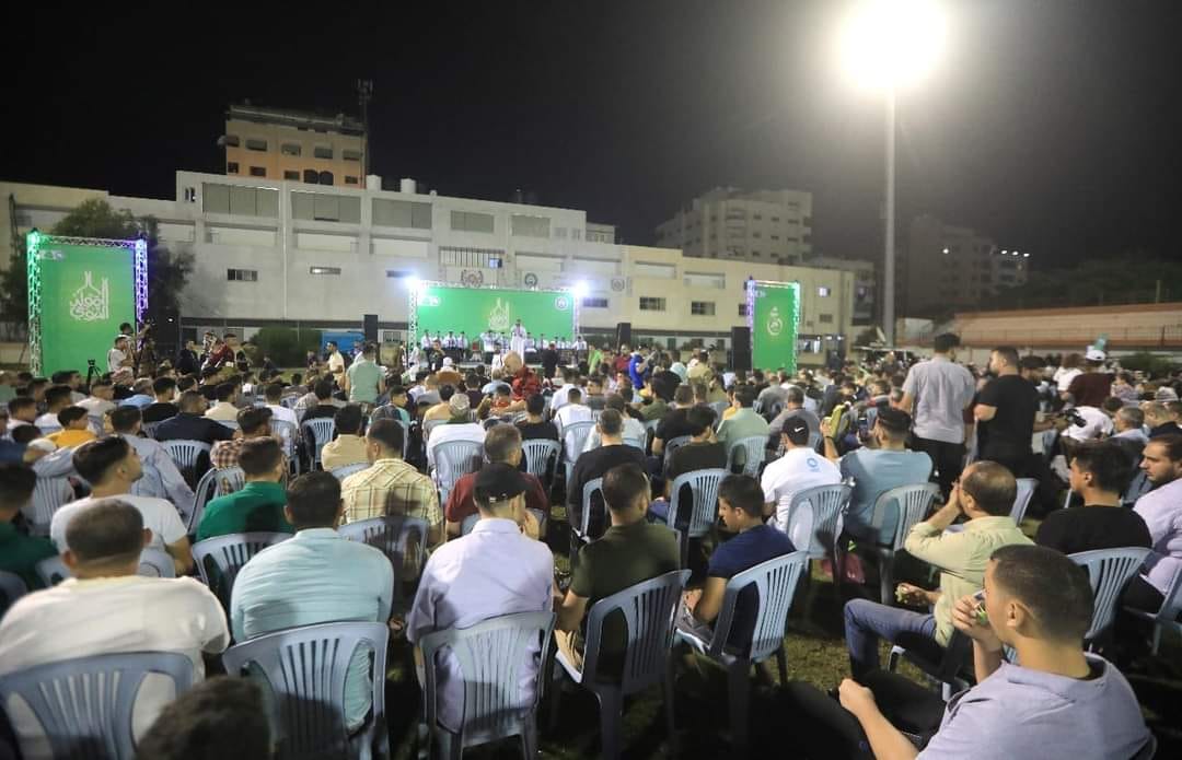 "استاد فلسطين الرياضي" يحتضن احتفال المولد النبوي وسط حضور جماهيري كبير