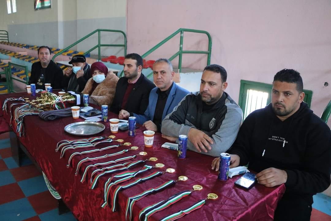 تعليم شرق خان يونس تختتم بطولة كرة الطائرة للمرحلة الثانوية | 