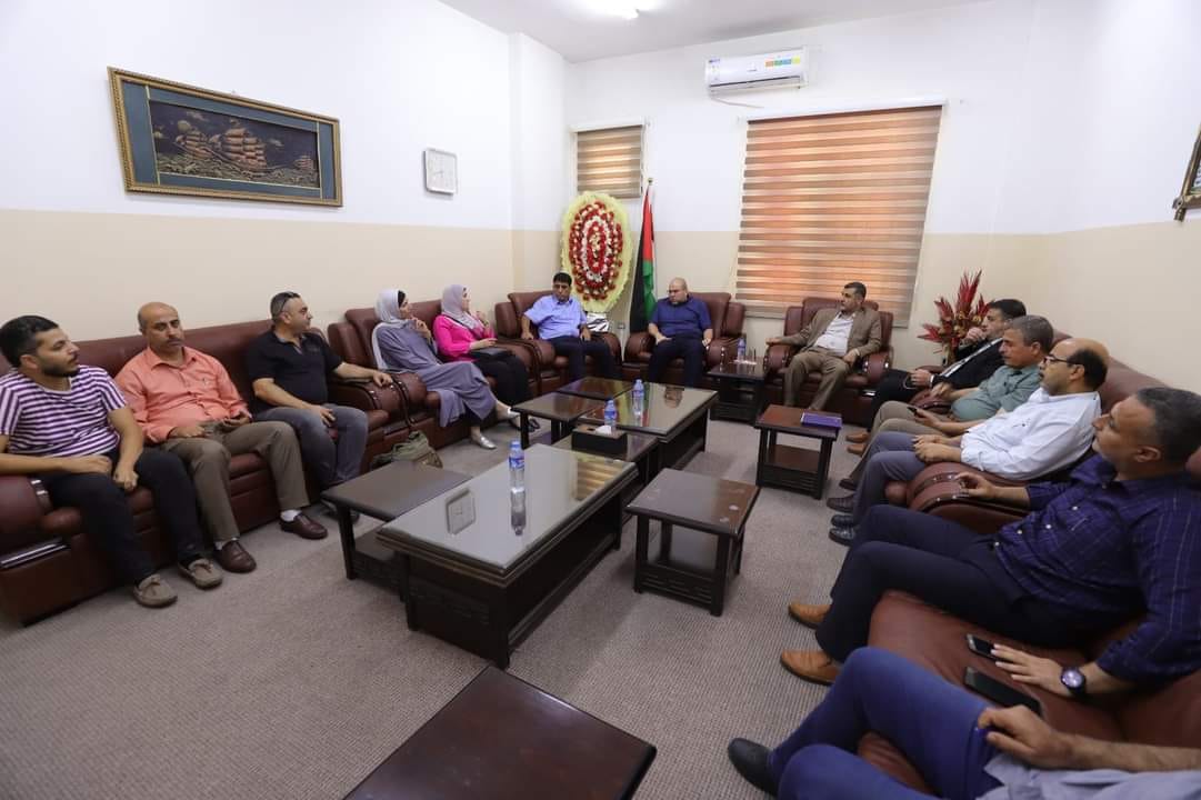 "المجلس الأعلى للشباب والرياضة" يستضيف وفدا من وزارة التربية والتعليم بالمحافظات الشمالية