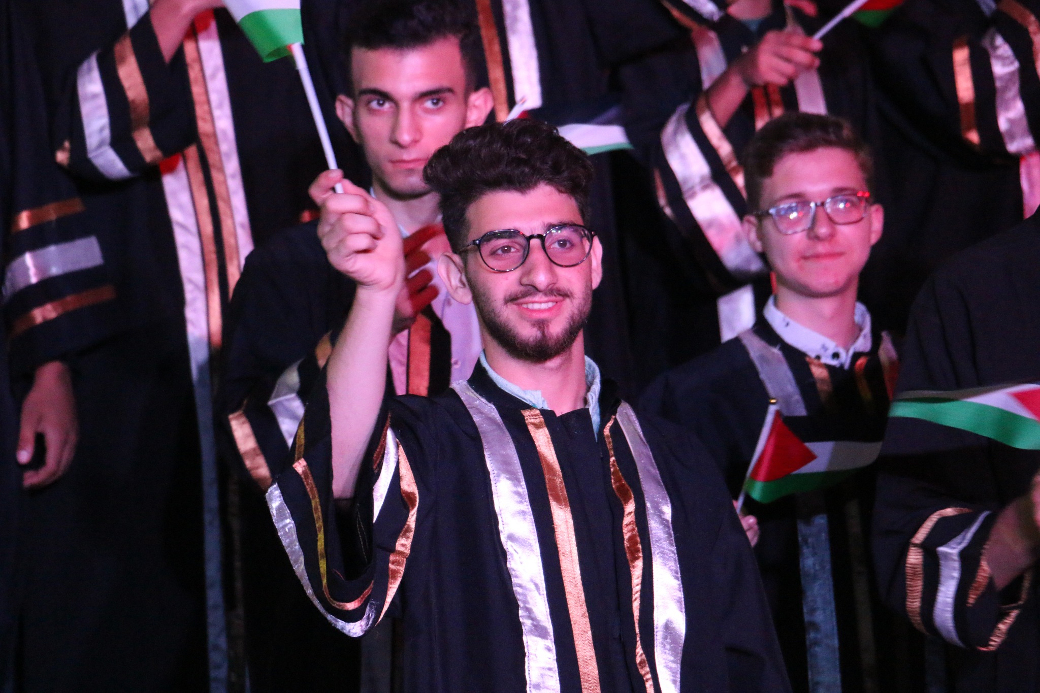 حفل تكريم 250 من المتفوقين من الرياضيين وأبناءهم في الثانوية العامة " فوج أقمار فلسطين " | 