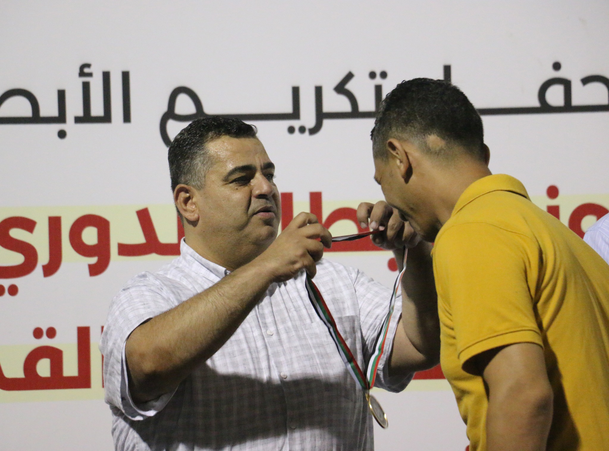 "هنية" يكرم أبطال كرة الطاولة والطائرة وأكاديمية تشامبيونز | 